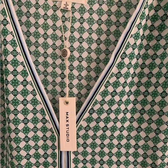 Max Studio Top Large size - Picture 4 of 5